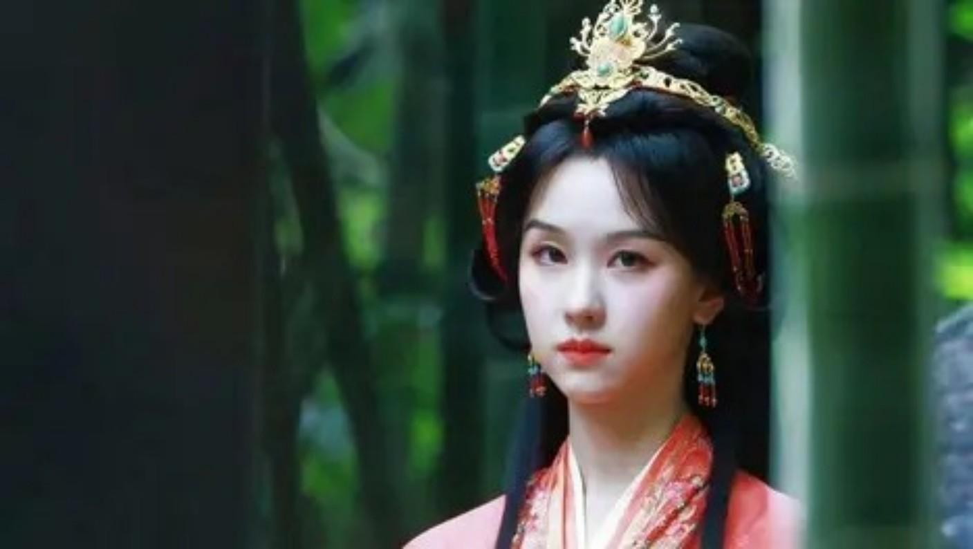 洪金宝儿子洪天明与妻子双双出轨,各玩各的,陷婚姻危机,女方一夜会三男