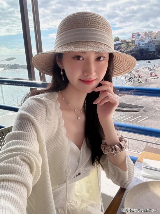 新代言引热议：精修与生图差异大